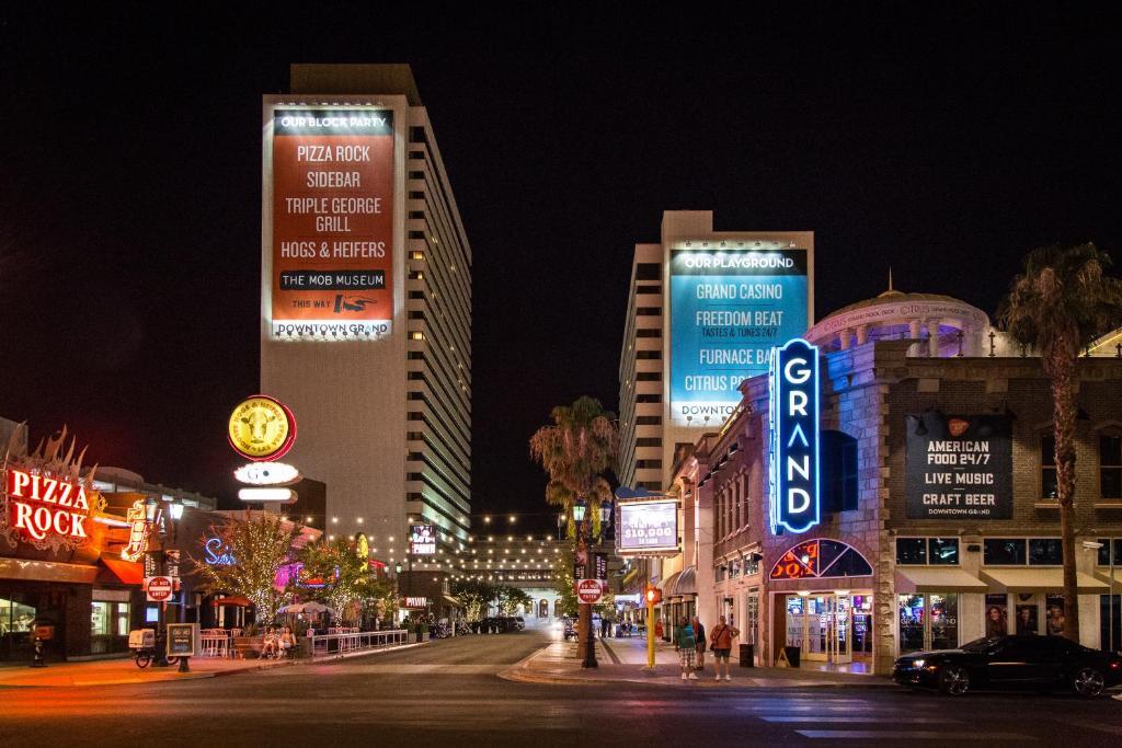 Best Cheapest Hotels In Downtown Las Vegas 2023